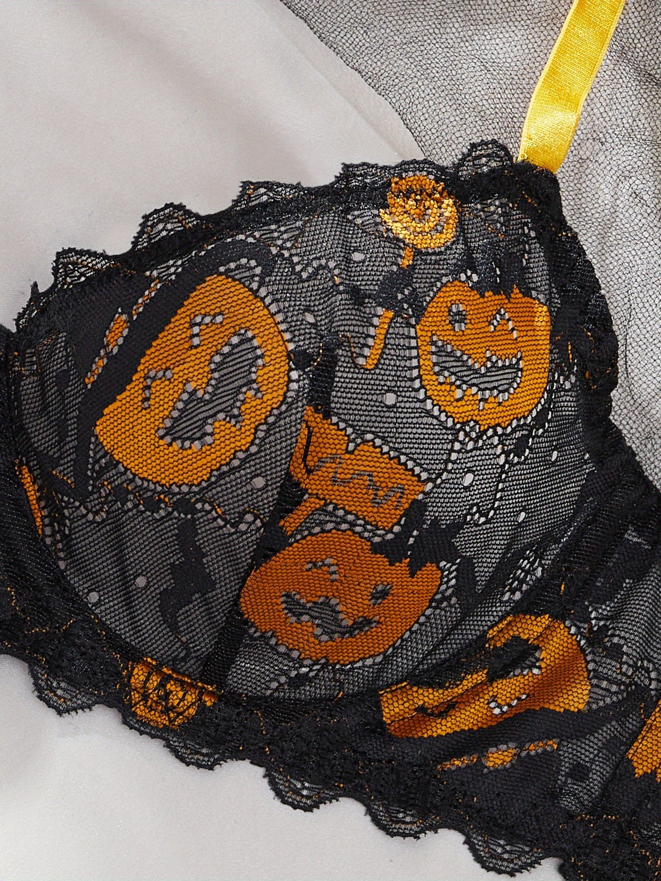 Women'S 2pcs Halloween Lingerie Set - Spooky Pumpkin & Skeleton Print Push-Up Bra & Thong with Low-Rise Cut-Out Design, Soft Comfort Fit for Costume Parties, Role Play & Themed Events - Sexy Gothic Underwear Gift for Christma